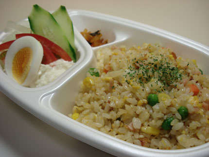 ピラフ弁当.jpg